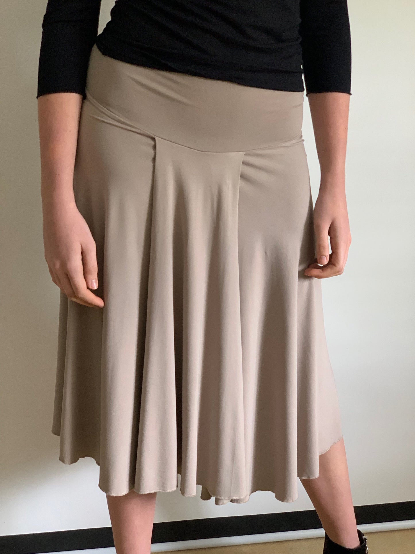 Bamboo Roll Top Skirt